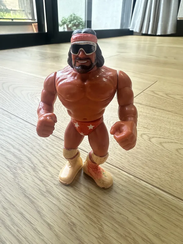 Loose WWF Hasbro Macho Man Randy Savage Series 1 figure